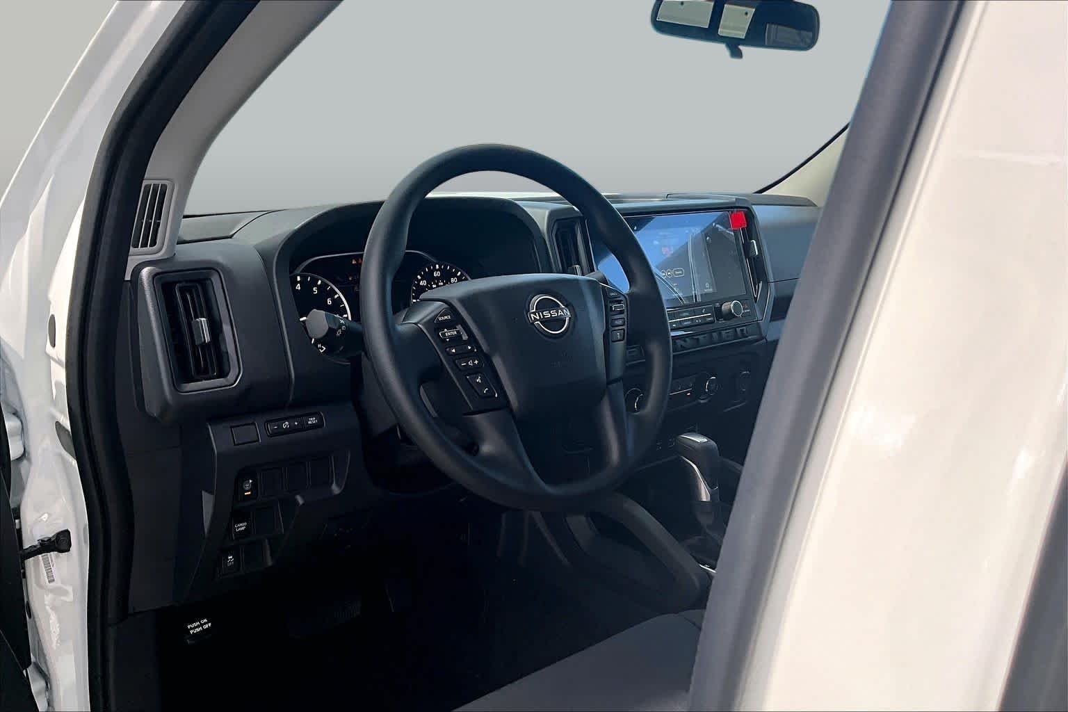 New 2026 QAK/GLACIER WH Nissan S image 10