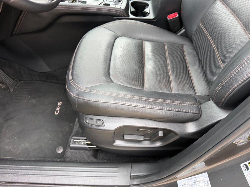 Used 2023 Machine Gray Metallic Mazda 2.5 S Premium Package image 19