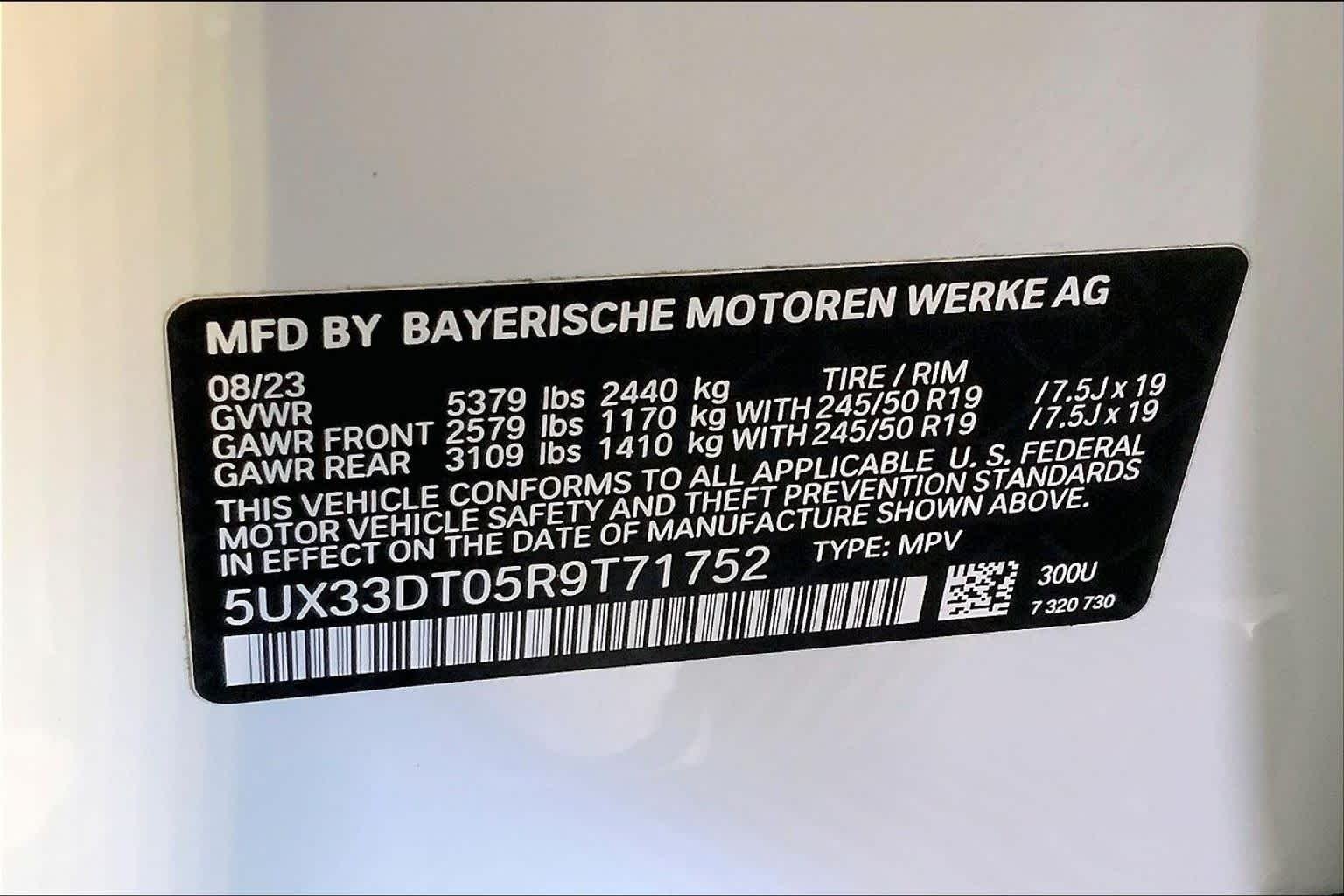 Used 2024 Alpine White BMW xDrive30i image 34