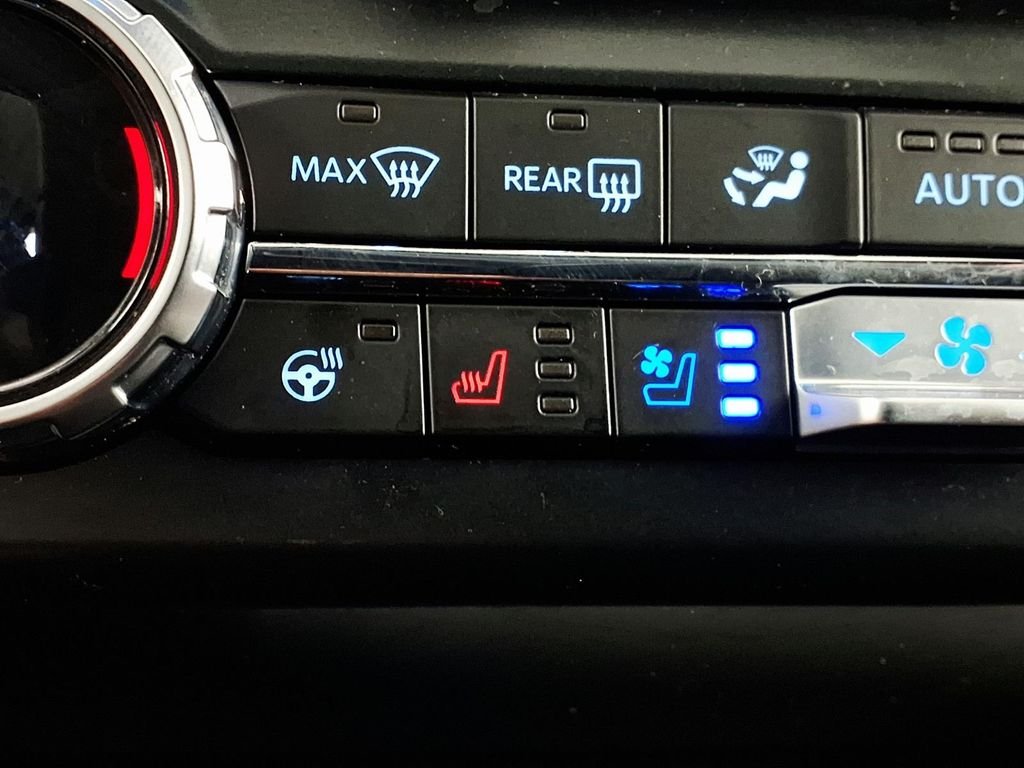 Used 2024  Ford King Ranch image 15