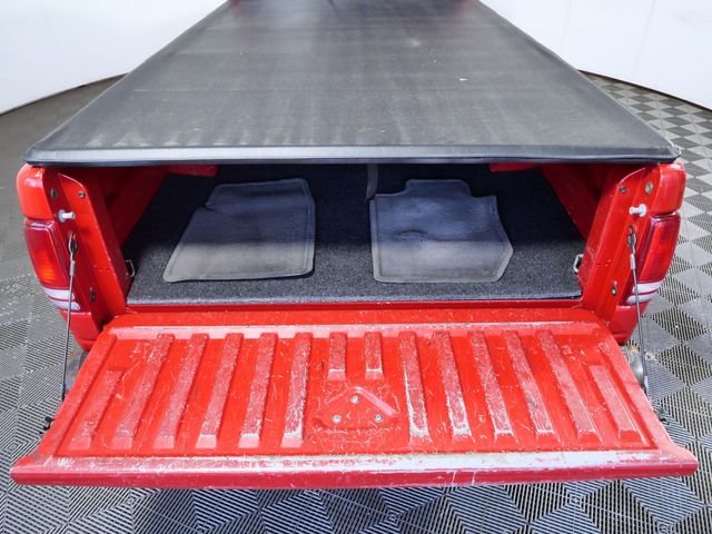Used 1999  Dodge Base image 22