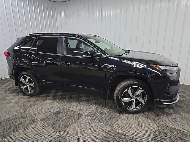 2022 Toyota RAV4 Prime SE