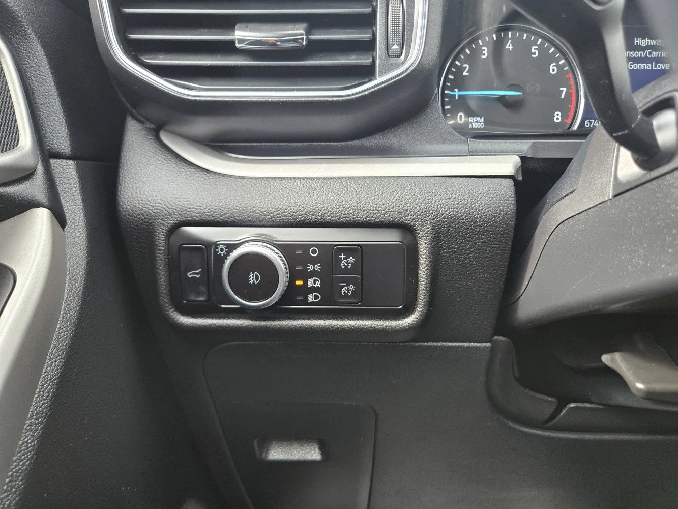 Used 2023  Ford XLT image 22