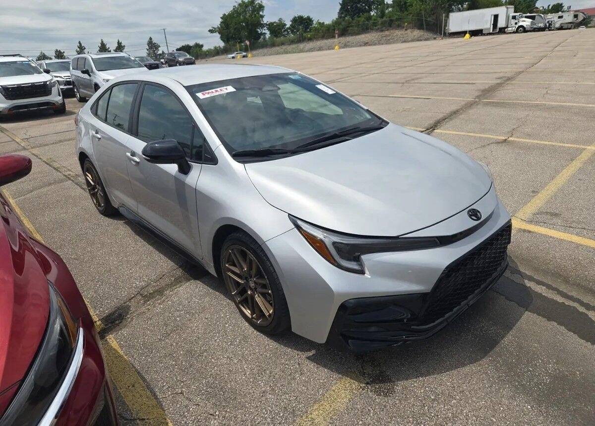 Used 2024 Classic Silver Metallic Toyota Nightshade image 2