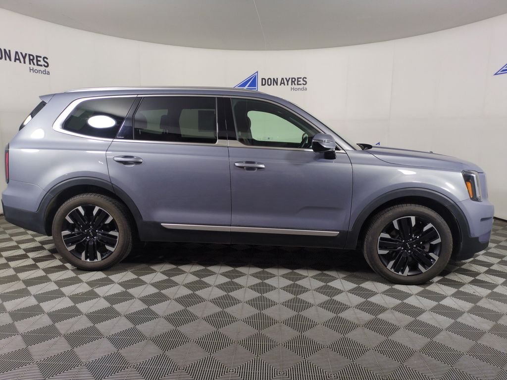 Used 2024 Silver Kia SX image 6