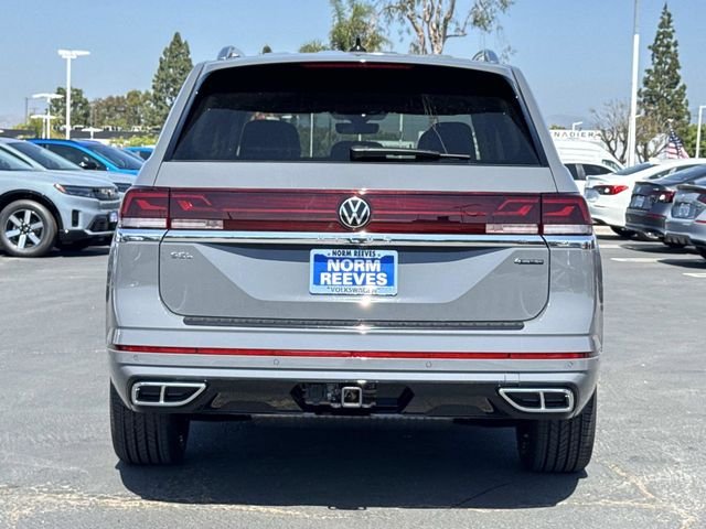 New 2026 Gray Volkswagen 2.0T SEL Premium R-Line image 4