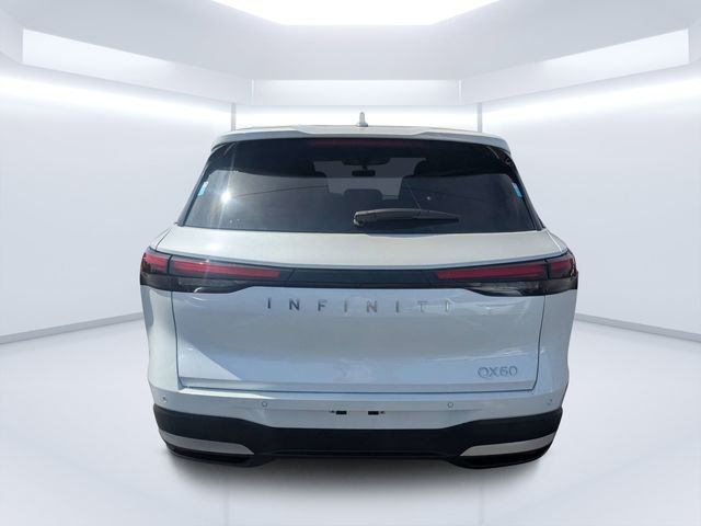 New 2027 RADIANT WHITE INFINITI Pure FWD image 4