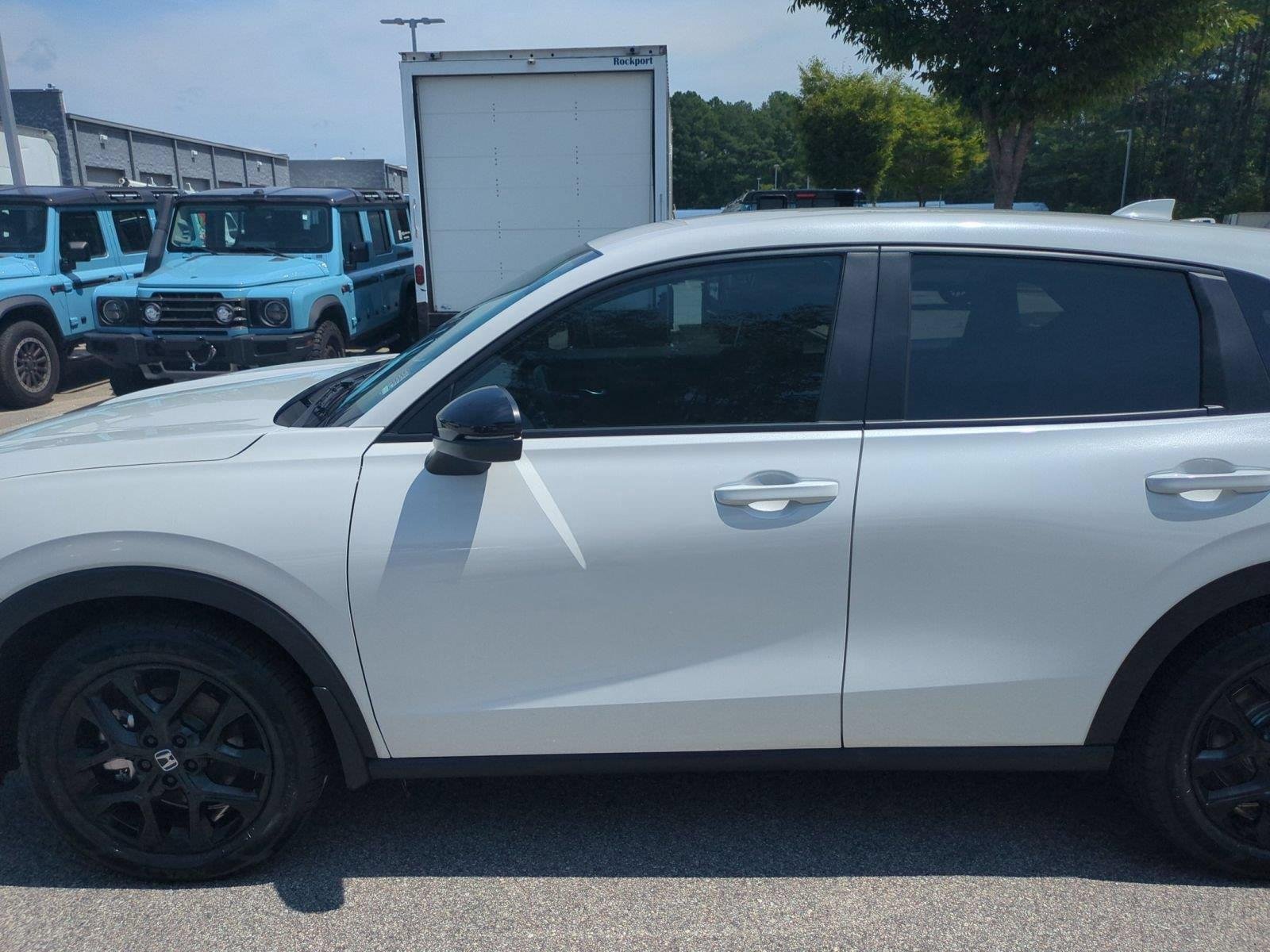 Used 2024 Platinum White Pearl Honda Sport image 15