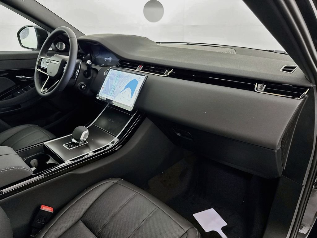New 2026 Carpathian Grey Land Rover Hoxton Edition image 30