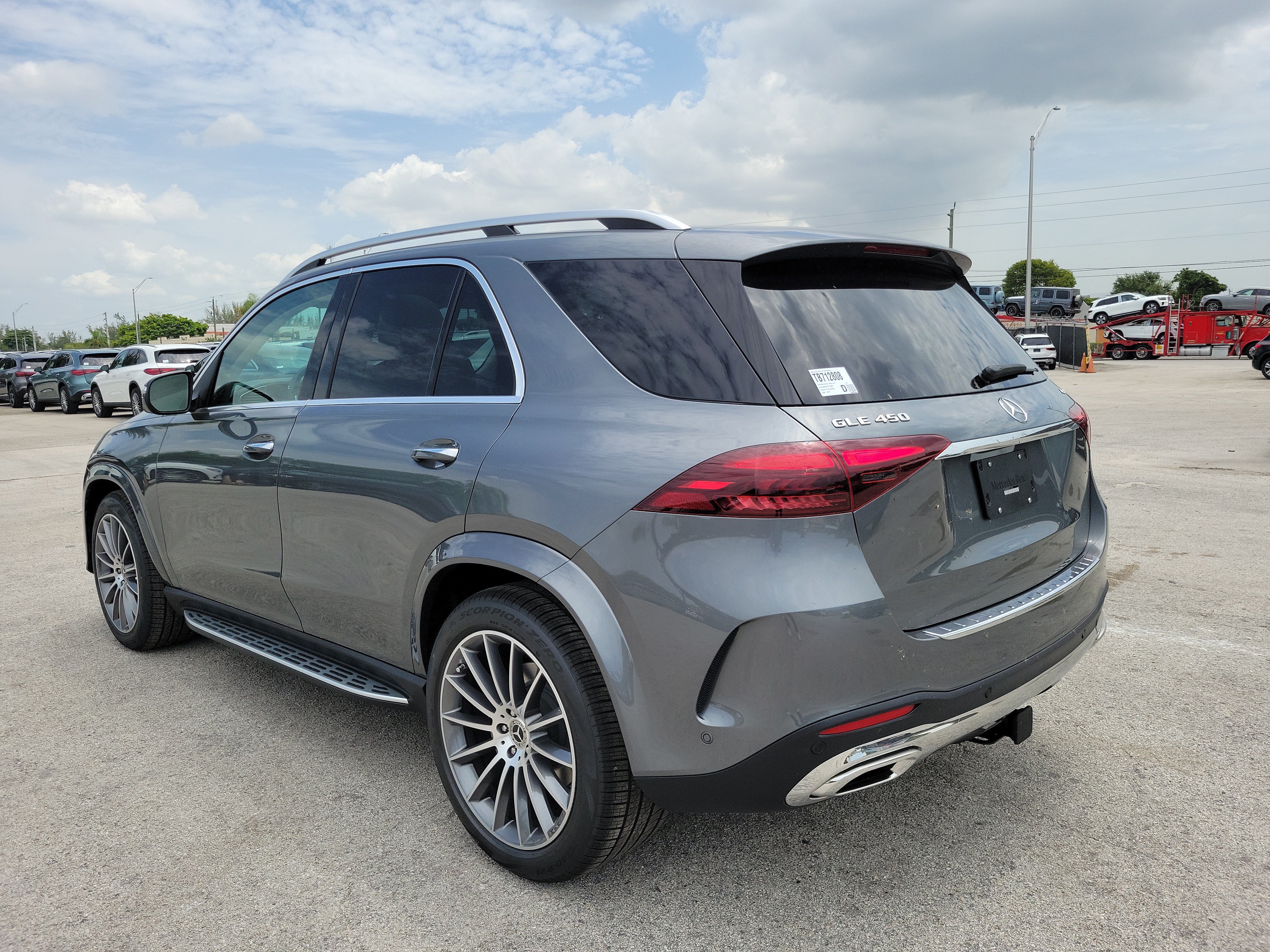 New 2026 Selenite Grey Metallic Mercedes-Benz GLE 450 image 36