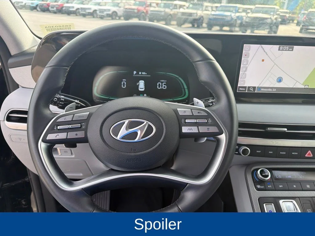 Certified Used 2025 Abyss Black Pearl Hyundai SEL image 19