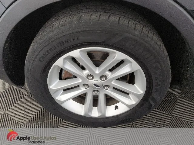 Used 2014 Black Ford XLT image 49