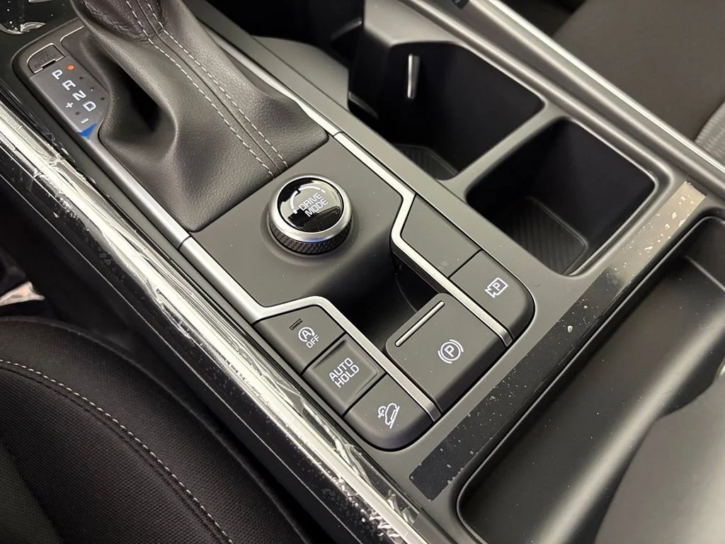 New 2026 Gray Kia LX image 30