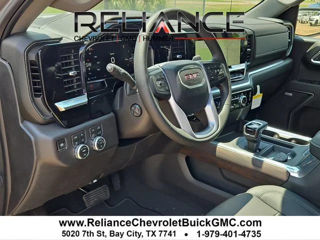 2026 GMC Sierra 1500 SLT - Photo 19