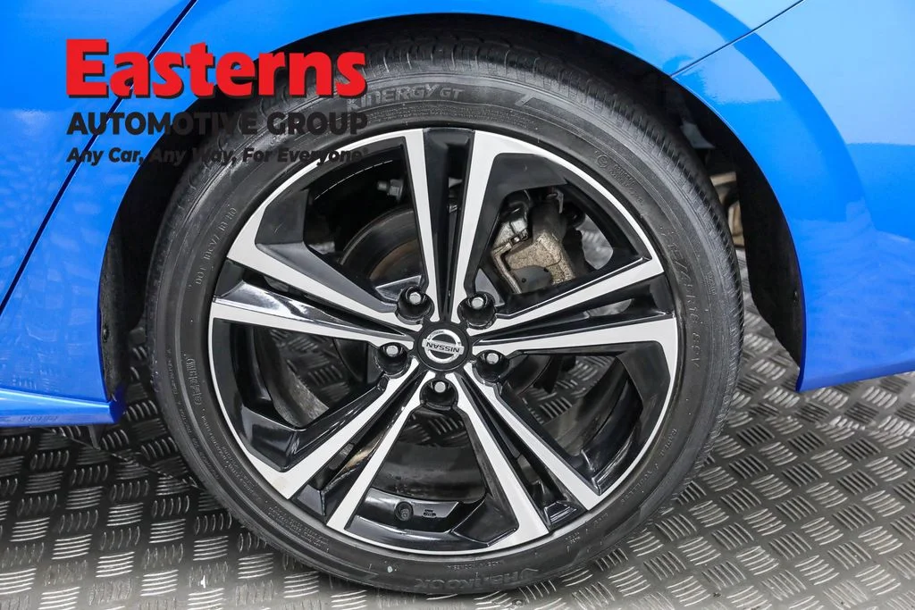 Used 2023 Blue Nissan SR image 32