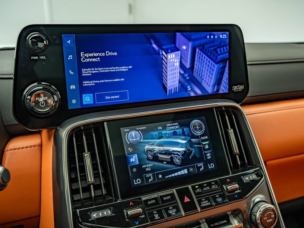 New 2025 Nori Green Pearl Lexus 700h Ultra Luxury image 26