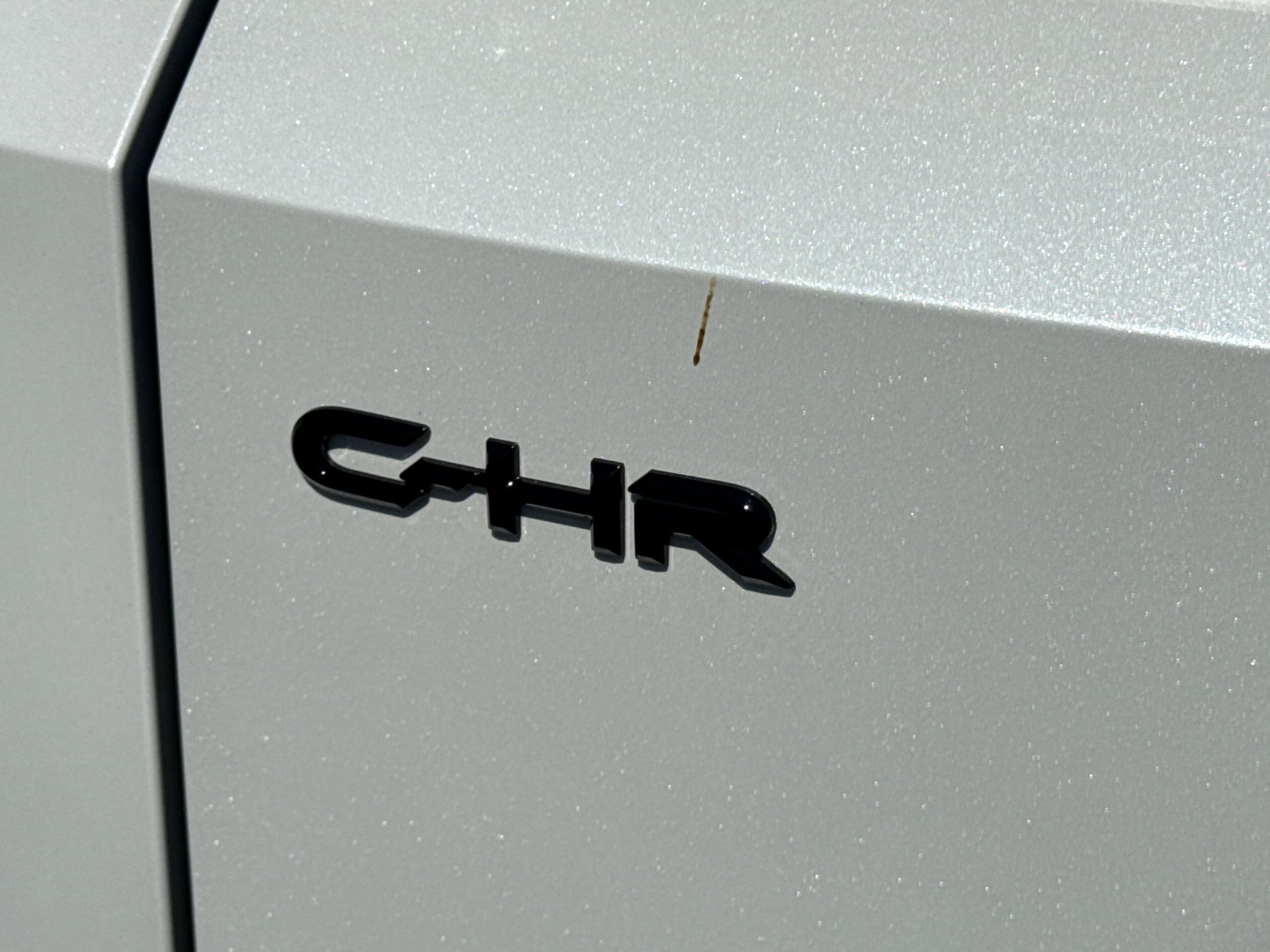 New 2026 Wind Chill Pearl <sup>1</sup> Toyota  SE image 8
