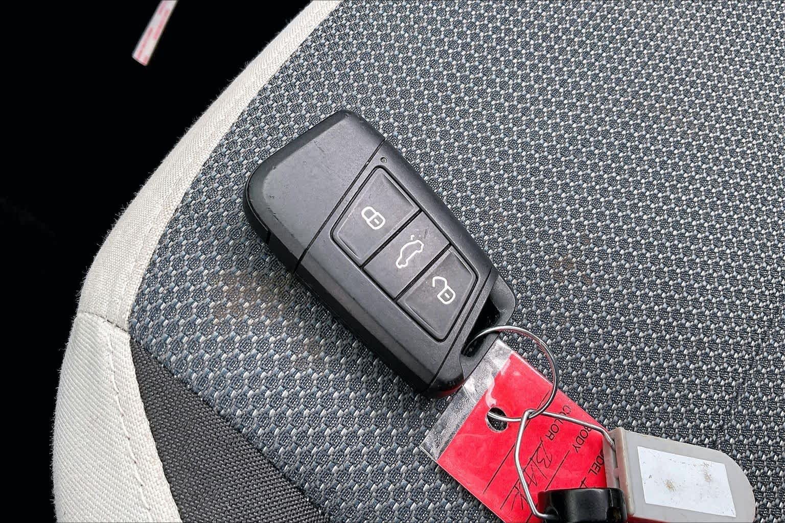 Used 2025 Deep Black Pearl Effect Volkswagen S image 13