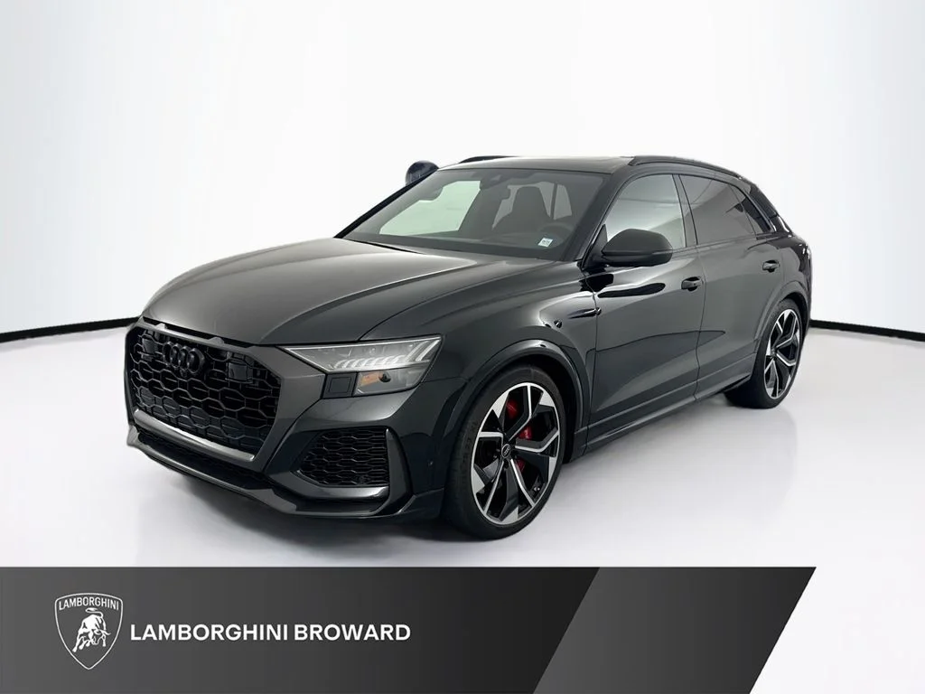 2024 Audi RS Q8 -'s photo