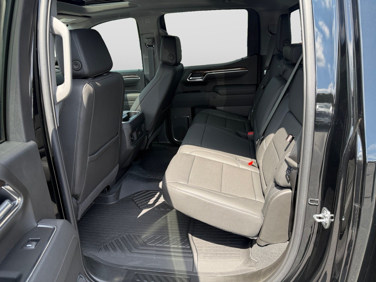 2026 Chevrolet Silverado 1500 LT Trail Boss - Photo 18