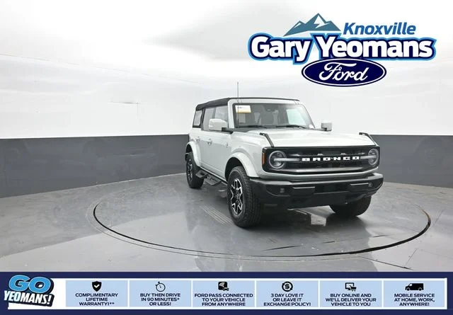 2023 Ford Bronco Outer Banks 4x4's photo