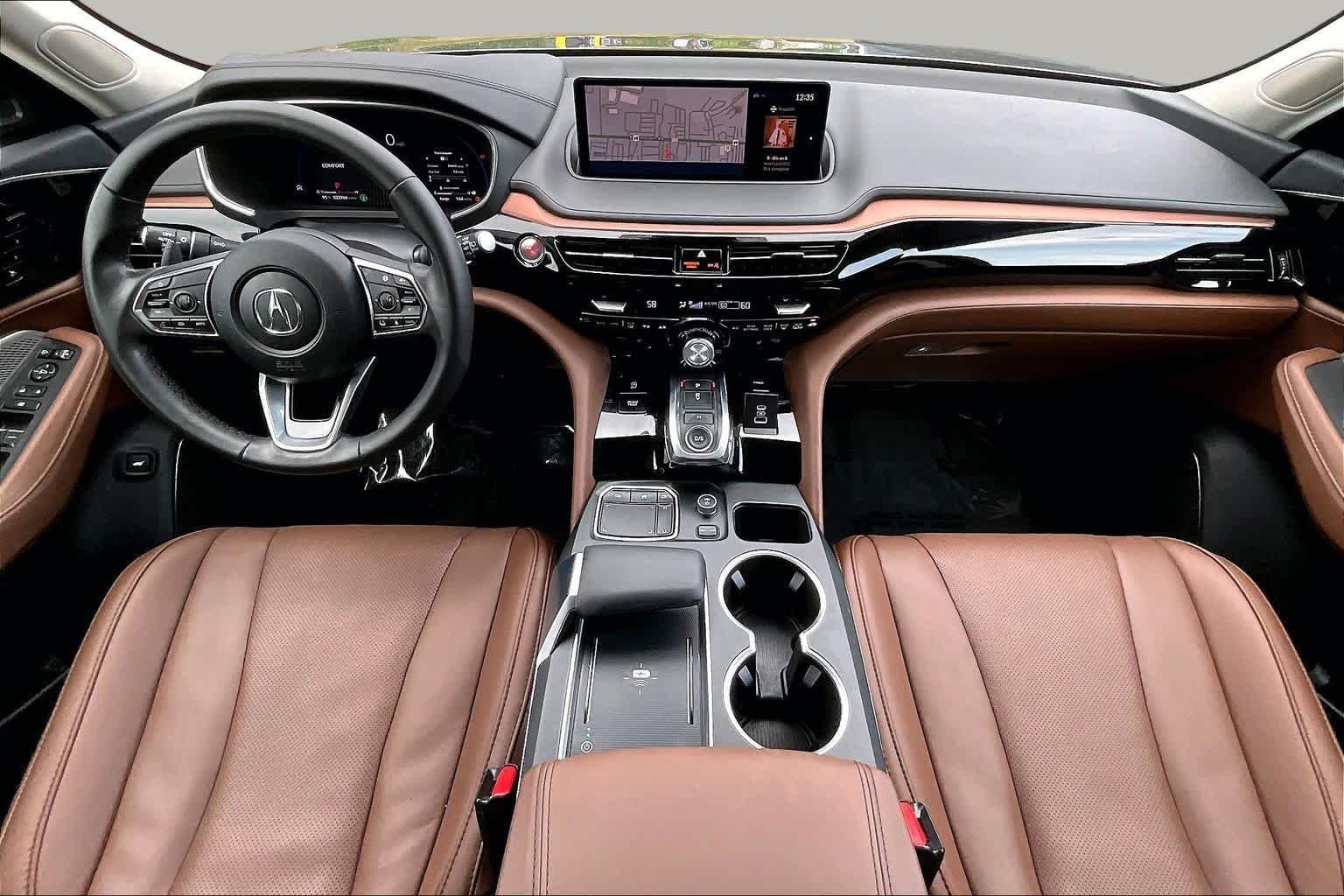 Used 2024 Liquid Carbon Metallic Acura w/Technology Package image 16