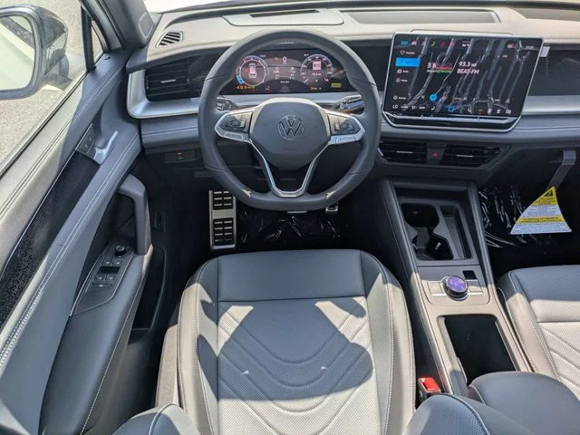New 2026 Opal White W/Deep Black Roof Volkswagen 2.0T SE R-Line Black image 15