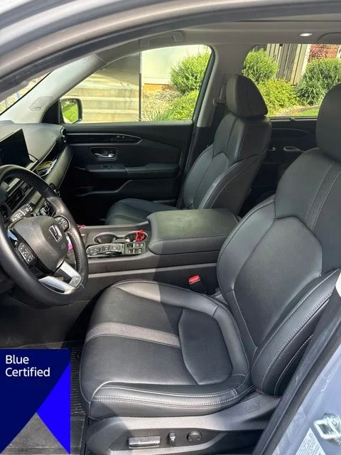 Used 2025  Honda Touring image 5