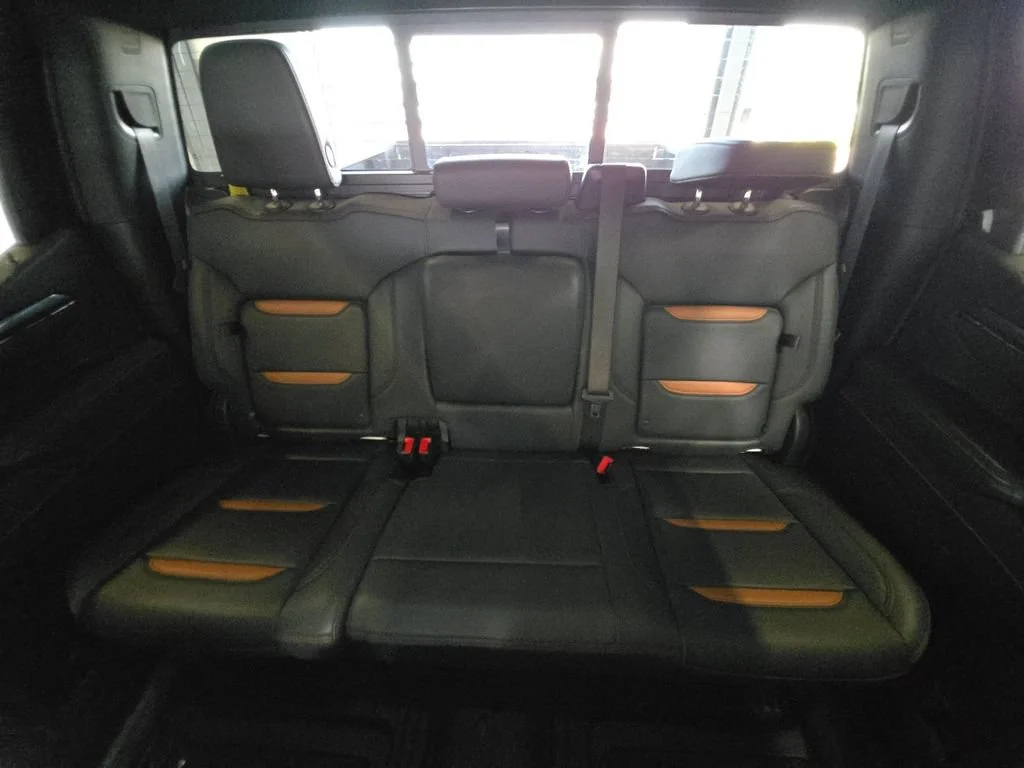 Certified Used 2025 Summit White GMC AT4 image 22
