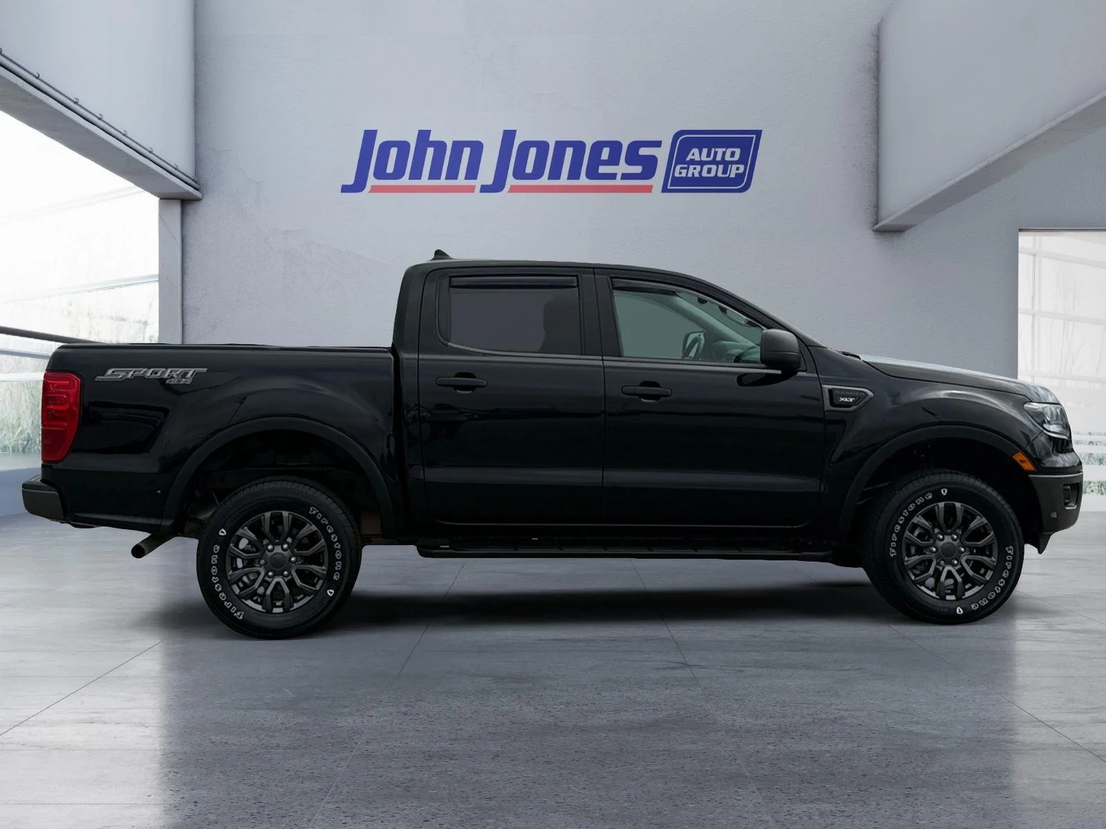Used 2021 Shadow Black Ford XLT image 6