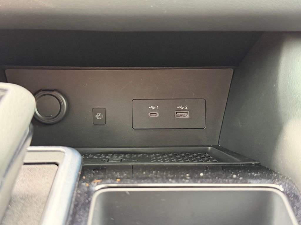 Certified Used 2025 White Nissan Platinum image 41