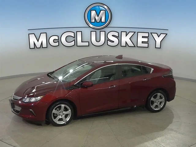 2017 Chevrolet Volt LT's photo