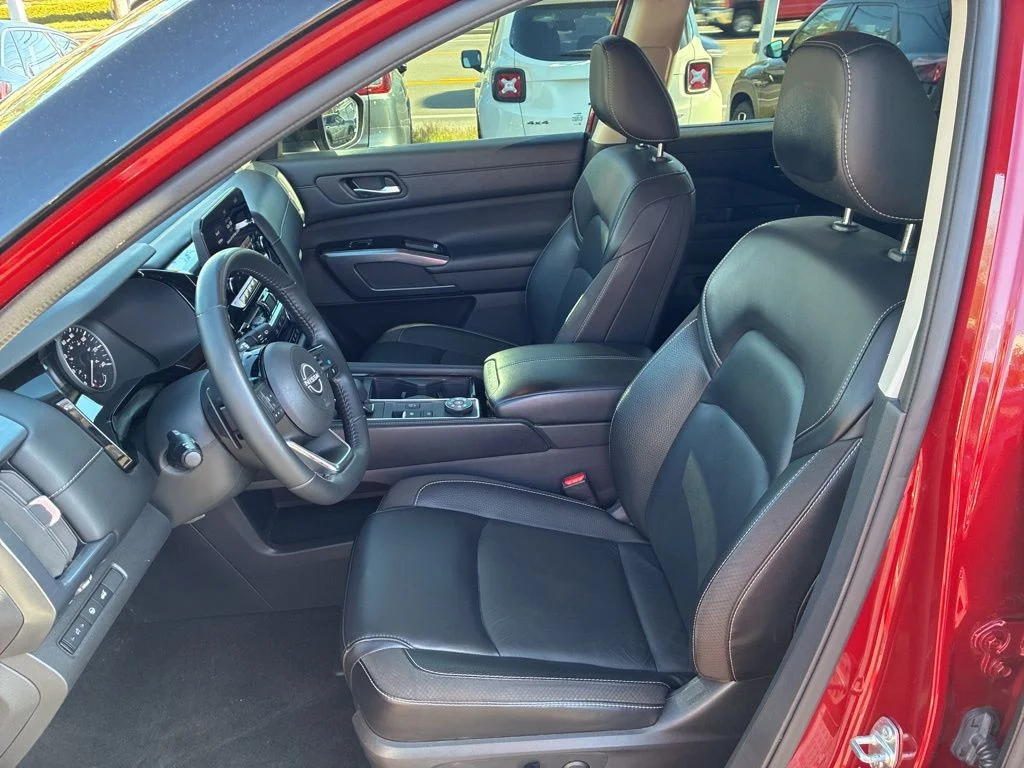 Certified Used 2023 Red Nissan SL image 13