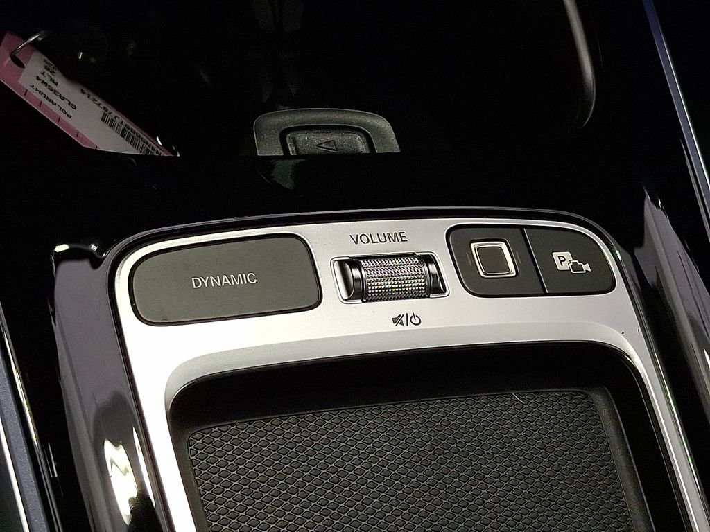 New 2026 Polar White Mercedes-Benz GLA 35 AMG® image 13