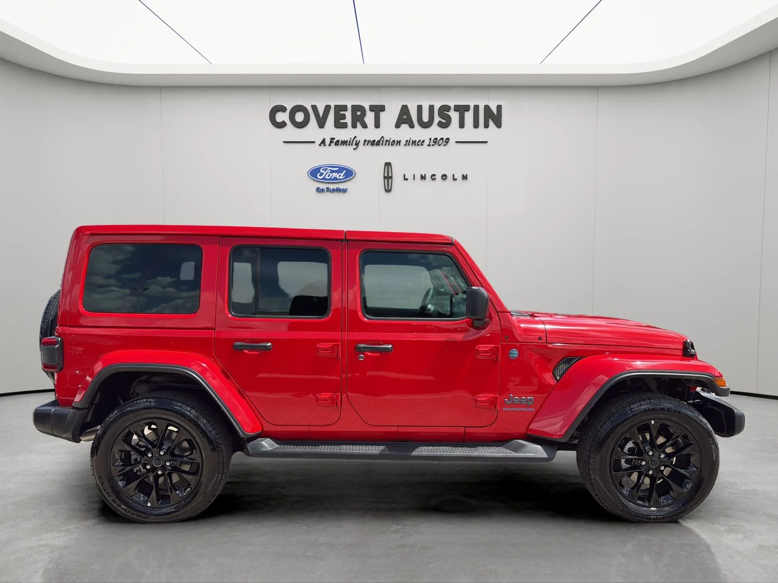 Used 2025 Red Jeep Sahara 4xe image 6