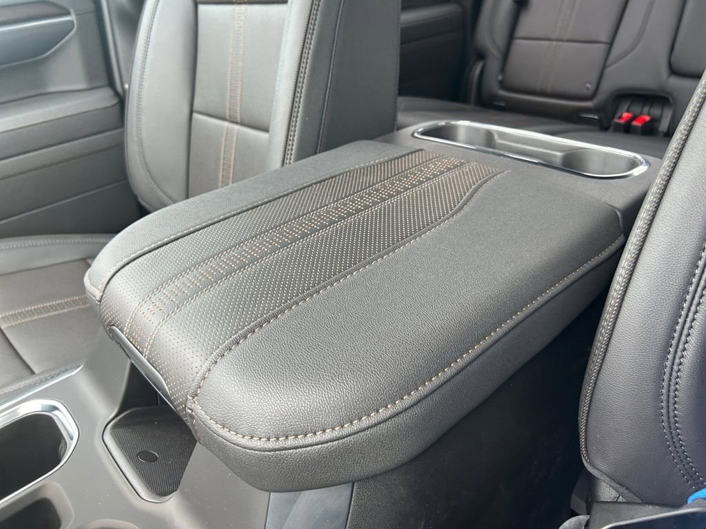 New 2026 Sterling Gray Metallic Chevrolet High Country image 11