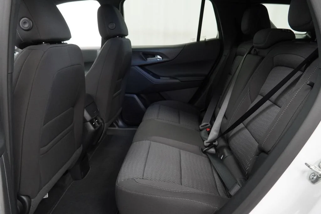 New 2027 Summit White Chevrolet LT image 11