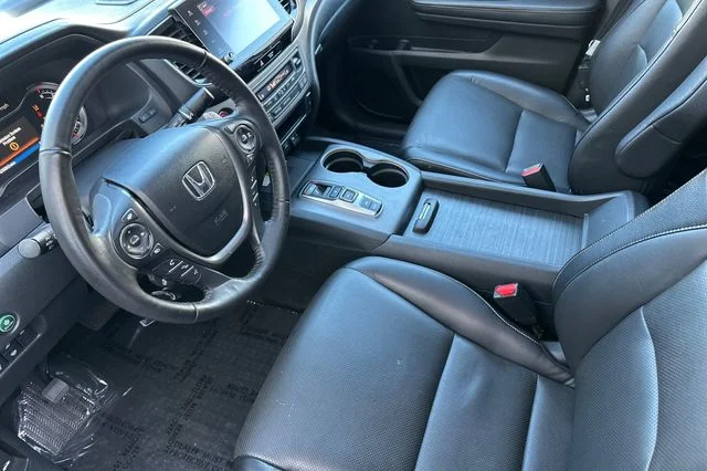 Used 2023  Honda RTL-E image 10