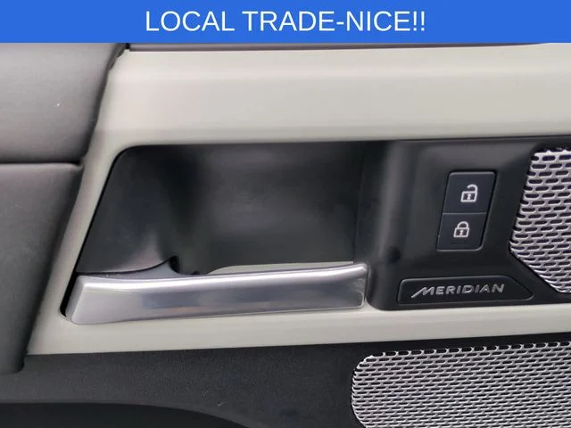 Used 2024  Land Rover S image 14