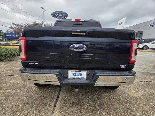 Used 2022 Antimatter Blue Metallic Ford LARIAT image 4
