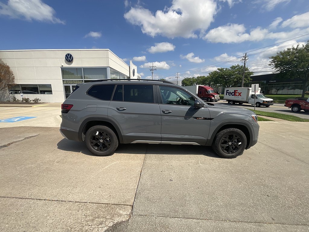 2026 Volkswagen Atlas Atlas Peak Edition - Photo 3
