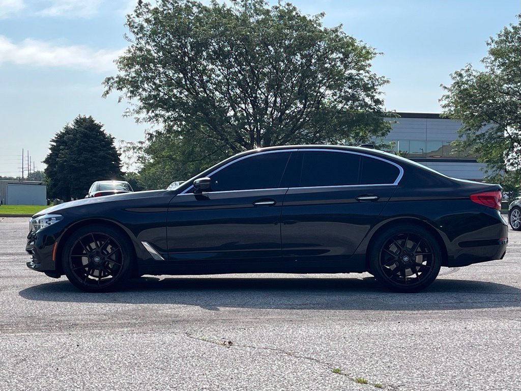Used 2018 Black BMW 540i xDrive image 7