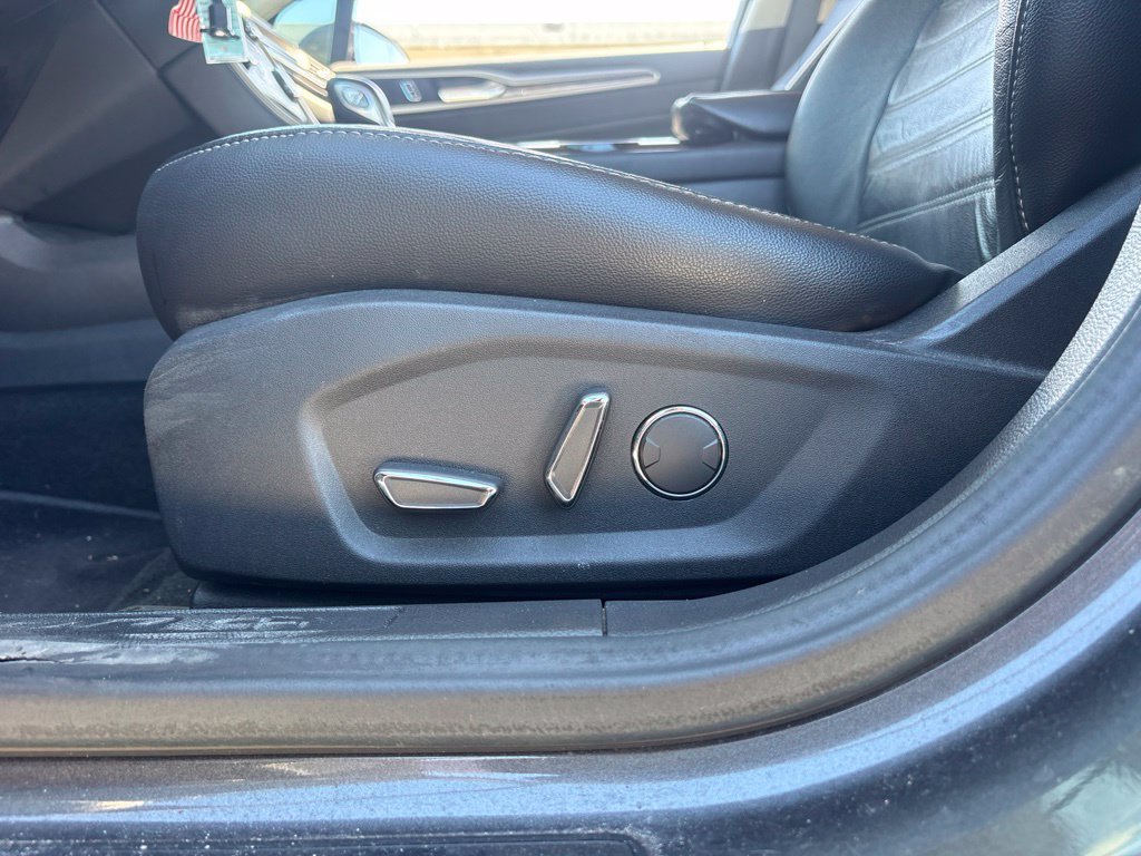 2015 Ford Fusion SE - Photo 10