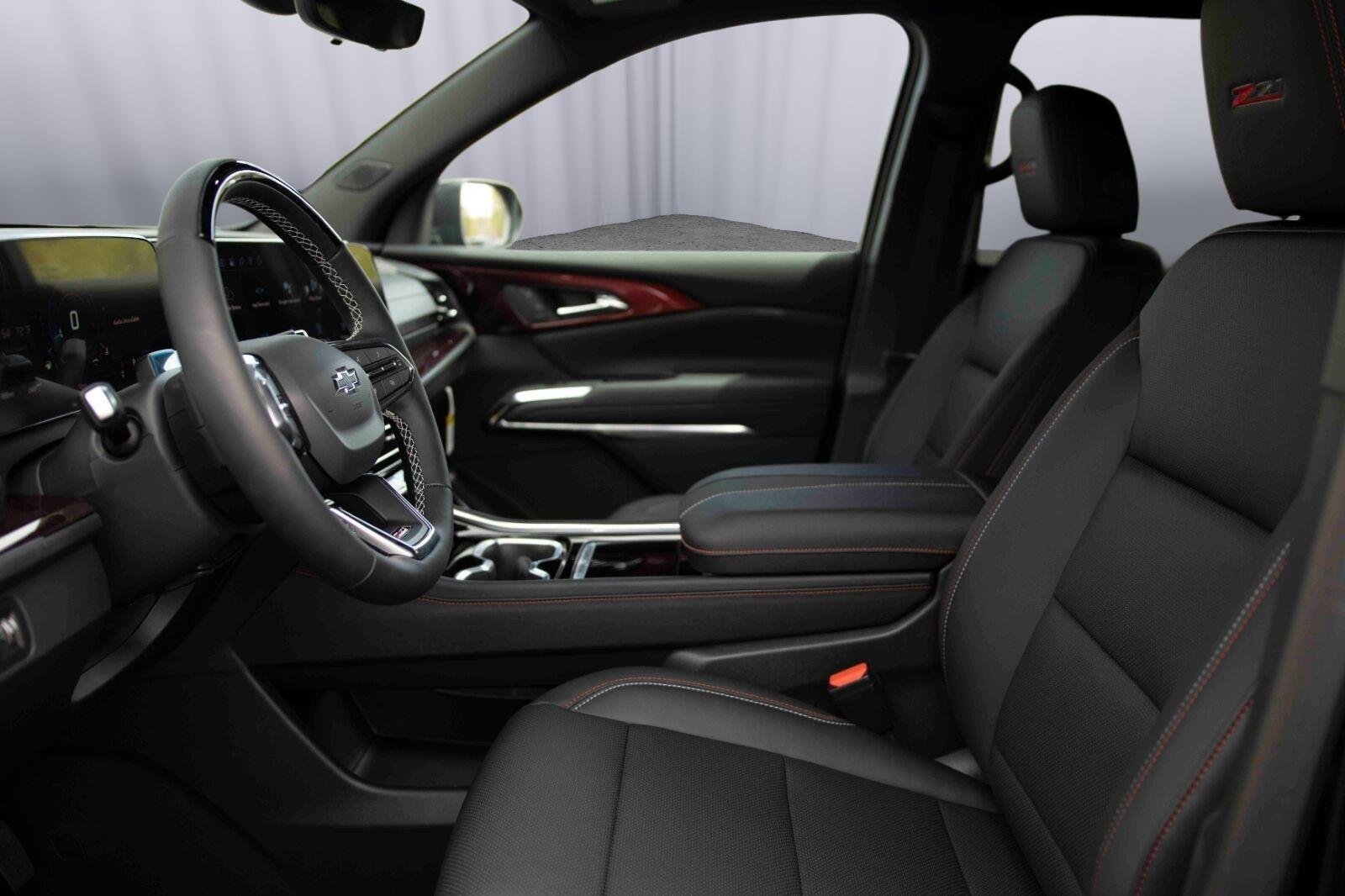 2026 Chevrolet Traverse Z71 - Photo 12