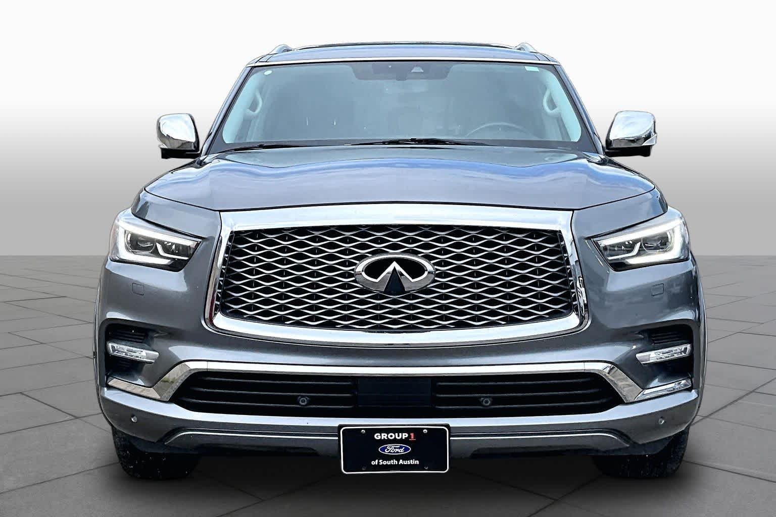Used 2018 Graphite Shadow INFINITI  image 4