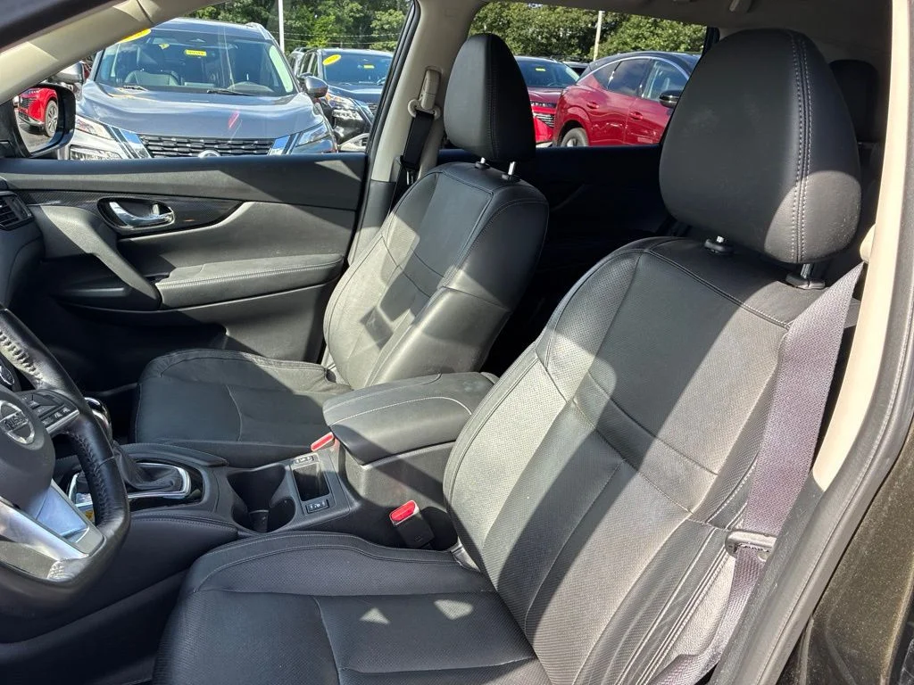 Certified Used 2017 Black Nissan SL image 16