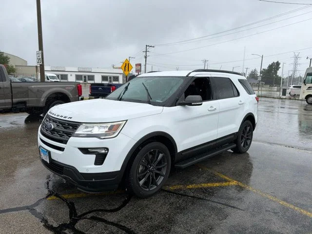 Used 2019 Oxford White Ford XLT image 2