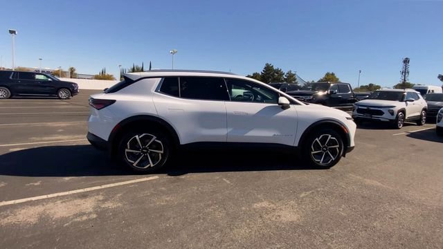 2026 Chevrolet Equinox EV 2LT - Photo 9