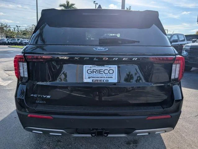 New 2026 Agate Black Metallic Ford Active image 22