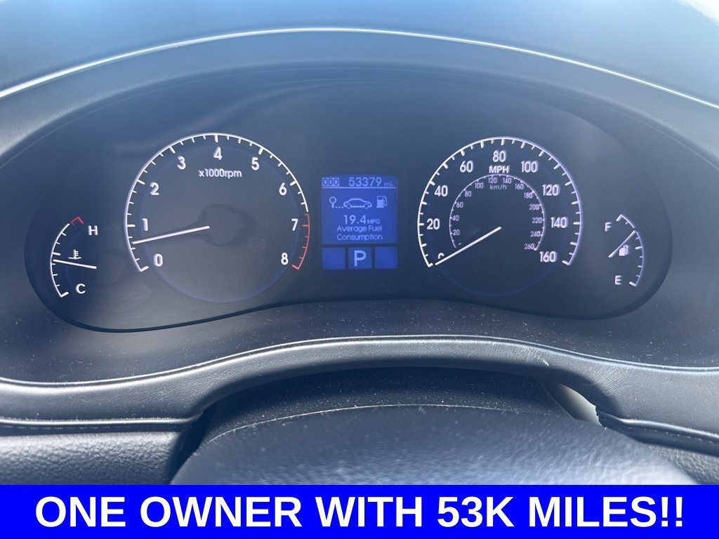Used 2013 Gray Hyundai 3.8 image 7